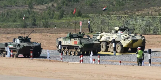 ZBD03步兵戰(zhàn)車亮相“空降排”，92A輪式裝甲車再戰(zhàn)“晴空”